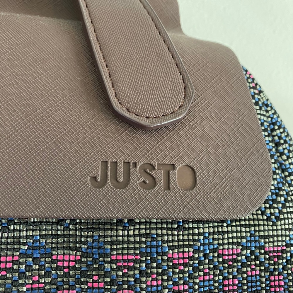 Ju’sto Bag - Picture 2 of 4